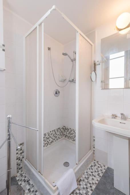 Borgognissanti 6 Apartment Florence